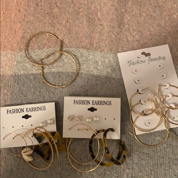 earrings - Picture 5 of 5